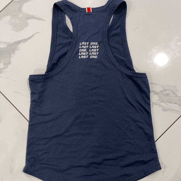 Tracksmith Run Surf Run Limited Edition Singlet Women’s Medium - Picture 6 of 7